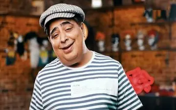 تصاویری دیدنی از کودکی تا میانسالی رضا شفیعی‌جم در یک قاب