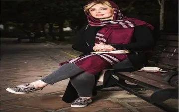 تیپ و ژست خاص نیوشا ضیغمی در پارک + عکس