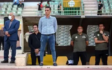 خوشه طلایی و حکیمی به توافق رسیدند