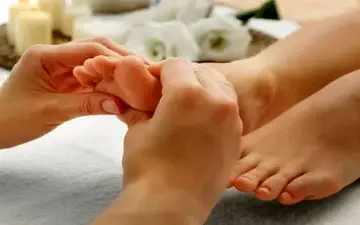 چرب کردن کف پا پیش از خواب به تنظیم فشار خون کمک می‌کند