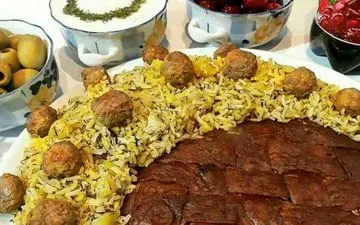 طرز تهیه سیب پلو کرمانشاهی؛ غذای سنتی و خوشمزه با گوشت قلقلی