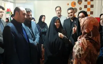 بازدید ابتکار از یک واحد تولید لباس، کیف و کفش در پیشوا