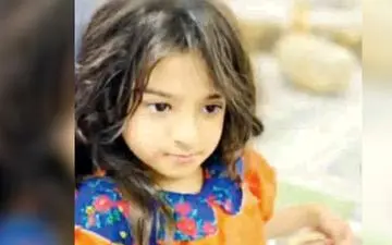 مرگ تلخ و دلخراش دختربچه 4 ساله در حمله سگ های ولگرد