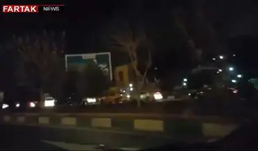 هم اکنون / صف طولانی و ترافیک پمپ‌بنزینی در جاده مخصوص تهران - کرج پس از زلزله + فیلم