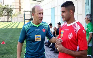 براندائو در پرسپولیس ماندنی شد!