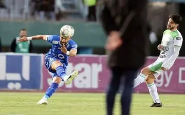 ویدیویی از حواشی بازی استقلال - آلومینیوم