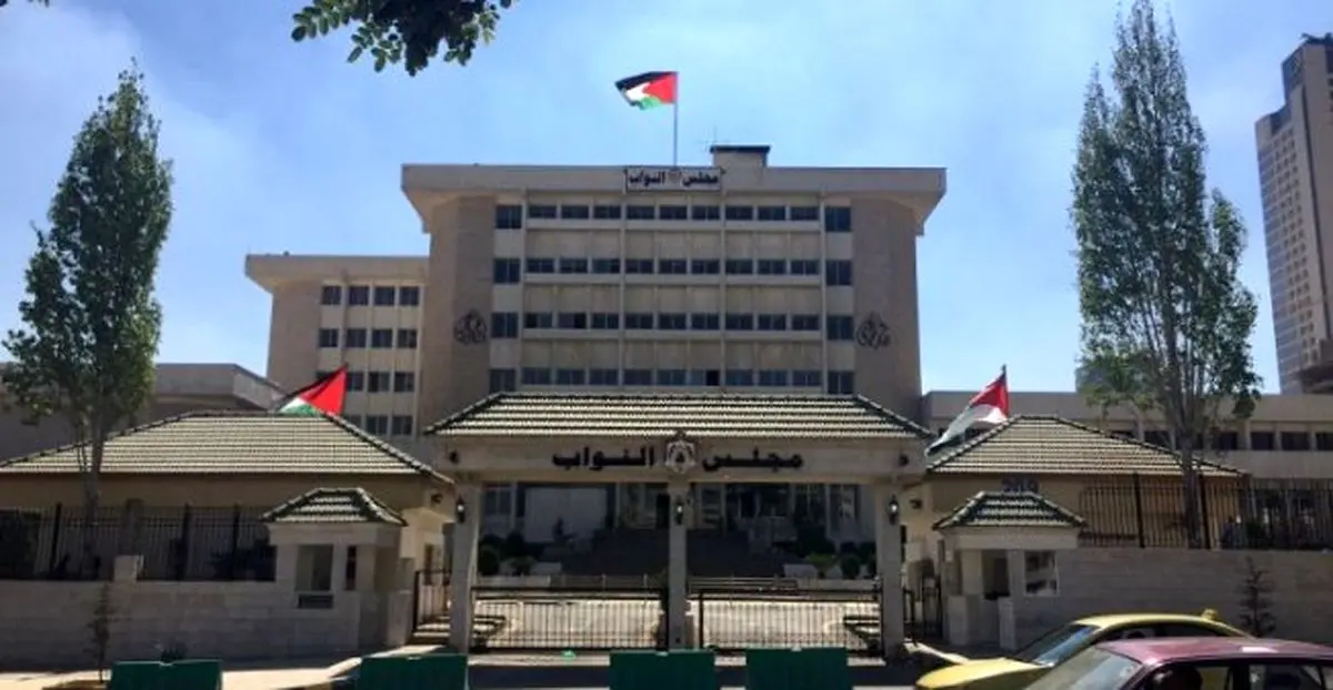  تظاهر کنندگان در اردن خواستار سرنگونی دولت و مجلس این کشور شدند