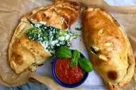 طرز تهیه پیتزا کالزونه خانگی!