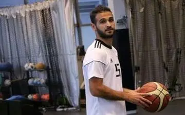 ستاره پرسپولیس بازی با سایپا را از دست داد