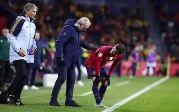 حذف نام گاوی از فهرست بارسلونا!