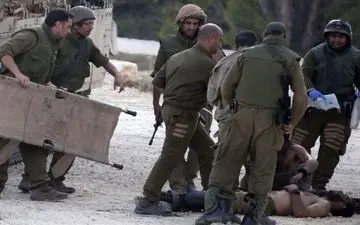 بازداشت ۵ فلسطینی در کرانه باختری توسط نظامیان صهیونیست