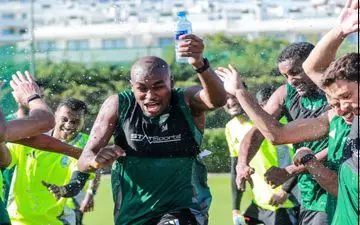 شادابی عبدالکریم حسن در اسپانیا/ ستاره سابق پرسپولیس غرق در شادی (عکس)