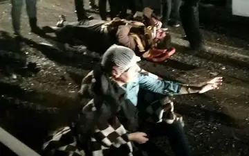 واژگونی وحشتناک اتوبوس تبریز - تهران / 22 کشته و زخمی در بامداد امروز 