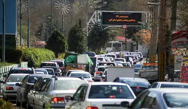 ترافیک سنگین در مسیرهای منتهی به شمال کشور و چالوس در هر دو مسیر