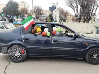 گزارش تصویری/ حضوری پر اقتدار از مردم کرمانشاه در راهپیمایی۲۲ بهمن