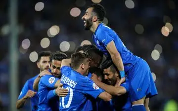 در هر پُستی که «وینفرد شفر» بخواهد بازی می‌کنم