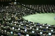 تعطیلی پنجشنبه‌ها در پیچ‌وخم مجلس؛ ارجاع مجدد لایحه کاهش ساعات اداری کارکنان دولت به کمیسیون اجتماعی