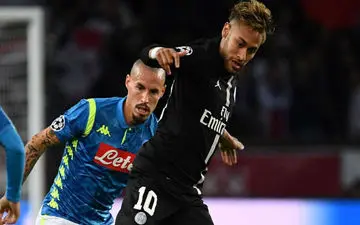 داورها باید متقابلاً به بازیکنان احترام بگذارند