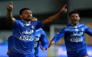  سنگ بزرگ کاوه رضایی و امید ابراهیمی سر راه استقلال