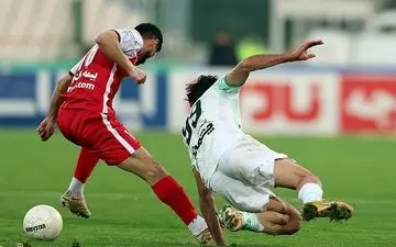 شکست پرسپولیس مقابل ذوب‌آهن در نیمه اول 