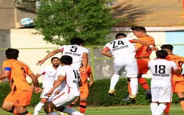 
اختصاصی/ از ۴.۴.۲ بادران تا بازی مستقیم سیرجانی ها