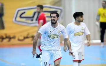 هدف ما قهرمانی در لیگ برتر است/در بازی با سن ایچ دنبال سه امتیاز هستیم