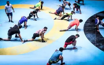 
آزادکاران پنج وزن نخست حریفان خود را شناختند