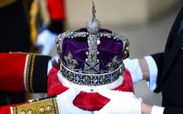 پادشاهان ایران در کجا به خاک سپرده شده اند ؟