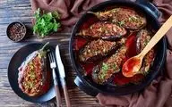 طرز تهیه بادمجان شکم‌ پر – طعمی متفاوت و بی‌نظیر