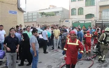 آتش سوزی در پاساژ تولیدی پارچه/نجات ۲۰ شهروند از میان شعله ها