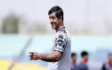 کریم باقری از پرسپولیس رفتنی شد ؟ رفتار مشکوک مربی محبوب سرخ ها