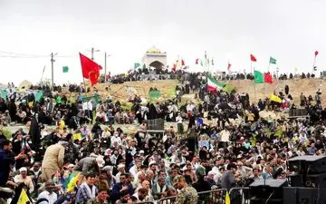 اسکان گسترده زائران بازی‌دراز در کرمانشاه توسط هلال‌احمر

