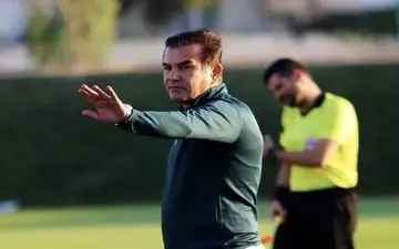 استیلى: در دقایق ابتدایى بازى غافلگیر شدیم/ داور با تیم میزبان مهربان‌تر بود