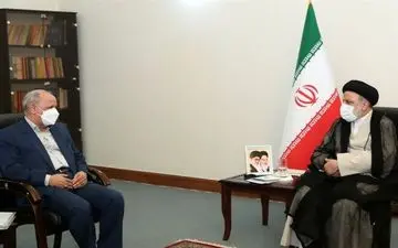 آیت الله رئیسی بر ضرورت متناسب‌سازی حقوق با تورم
