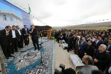 افتتاح واحدهای مسکونی گهواره  توسط  رئیس کمیته امداد کشور و  استاندار کرمانشاه 
