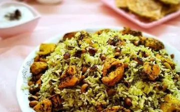 طرز تهیه پلو شوشتری | دستور مجلسی با فیله مرغ خوش‌طعم