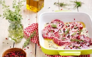 از بین بردن بوی زهم گوشت با ۵ ترفند ساده