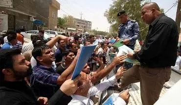 مهلت ۷۲ ساعته تظاهرکنندگان عراقی به دولت و ارائه ۱۲ خواسته به آیت‌الله سیستانی