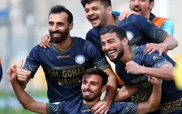 پاتک شبانه ژنرال به پرسپولیس و استقلال