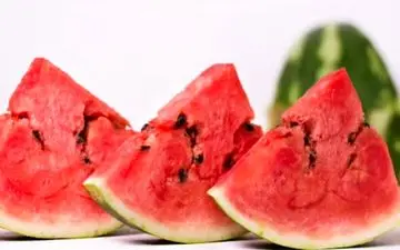 این میوه را بخورید تا سلامت باشید 