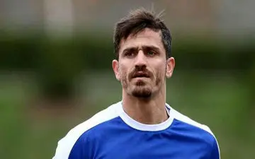 وریا غفوری می‌ماند