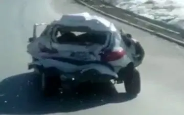 رانندگی با پژو ۲۰۶ مچاله! + فیلم 