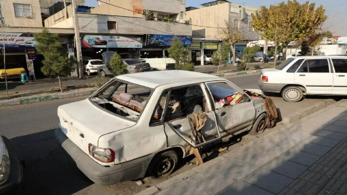 
آغاز جمع‌آوری خودرو‌های رهاشده در معابر تهران از ۱۹ مهر
