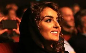 بازیگر زن ایرانی در کنسرت شیلر آلمان