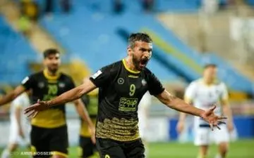 شهباززاده با دو گل بهترین بازیکن میدان شد (عکس) 