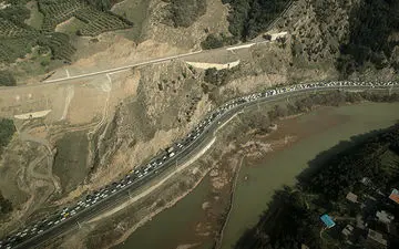 ترافیک در محور مواصلاتی مازندران سنگین است