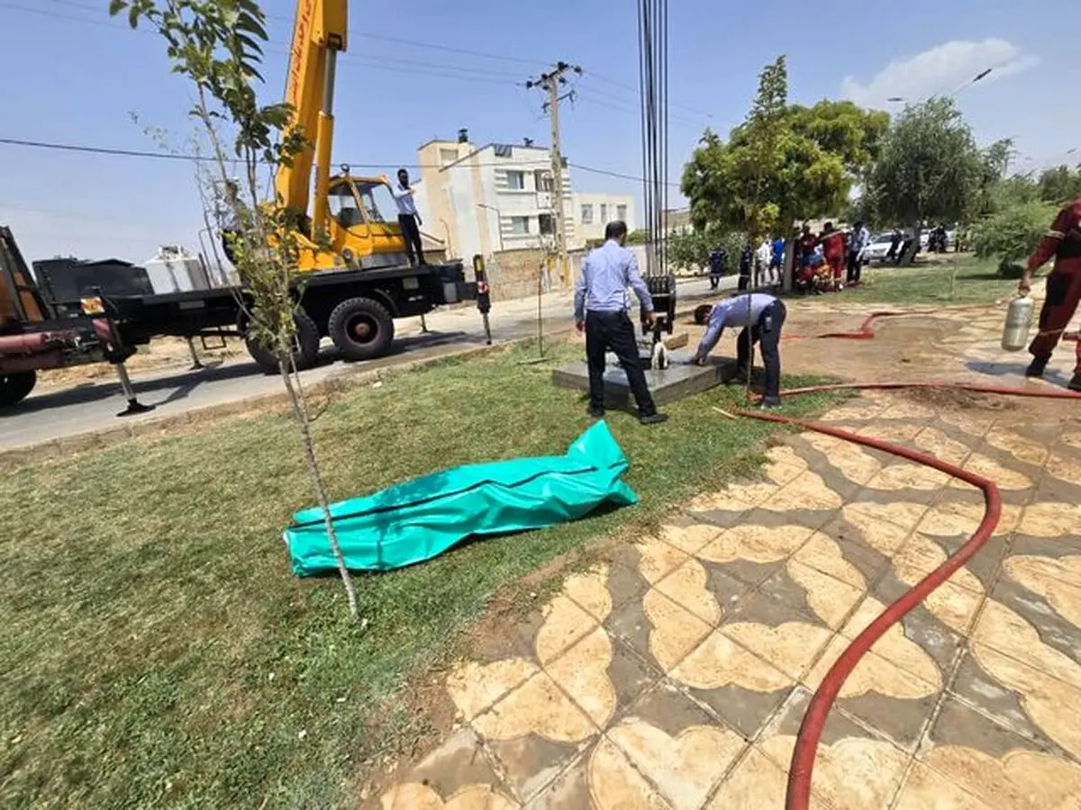 مرگ تلخ کارگر در شیراز بر اثر نشت گاز / عملیات ایمنسازی ادامه دارد