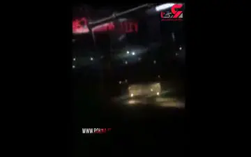 آتش گرفتن موتور هواپیمای ماهان در آسمان تهران + فیلم 