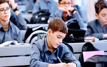 فعالیت مدارس گلپایگان فردا (یکشنبه) با یک ساعت تاخیر شروع می‌شود