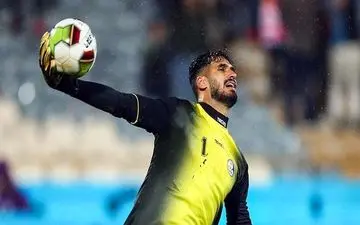 خط و نشان دروازه بان پیکان برای استقلال